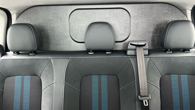 Ford Transit Custom 320 L1 Petrol Fwd 2.5 PHEV 232ps H1 Double Cab Van Sport Auto [NI] - Image 15